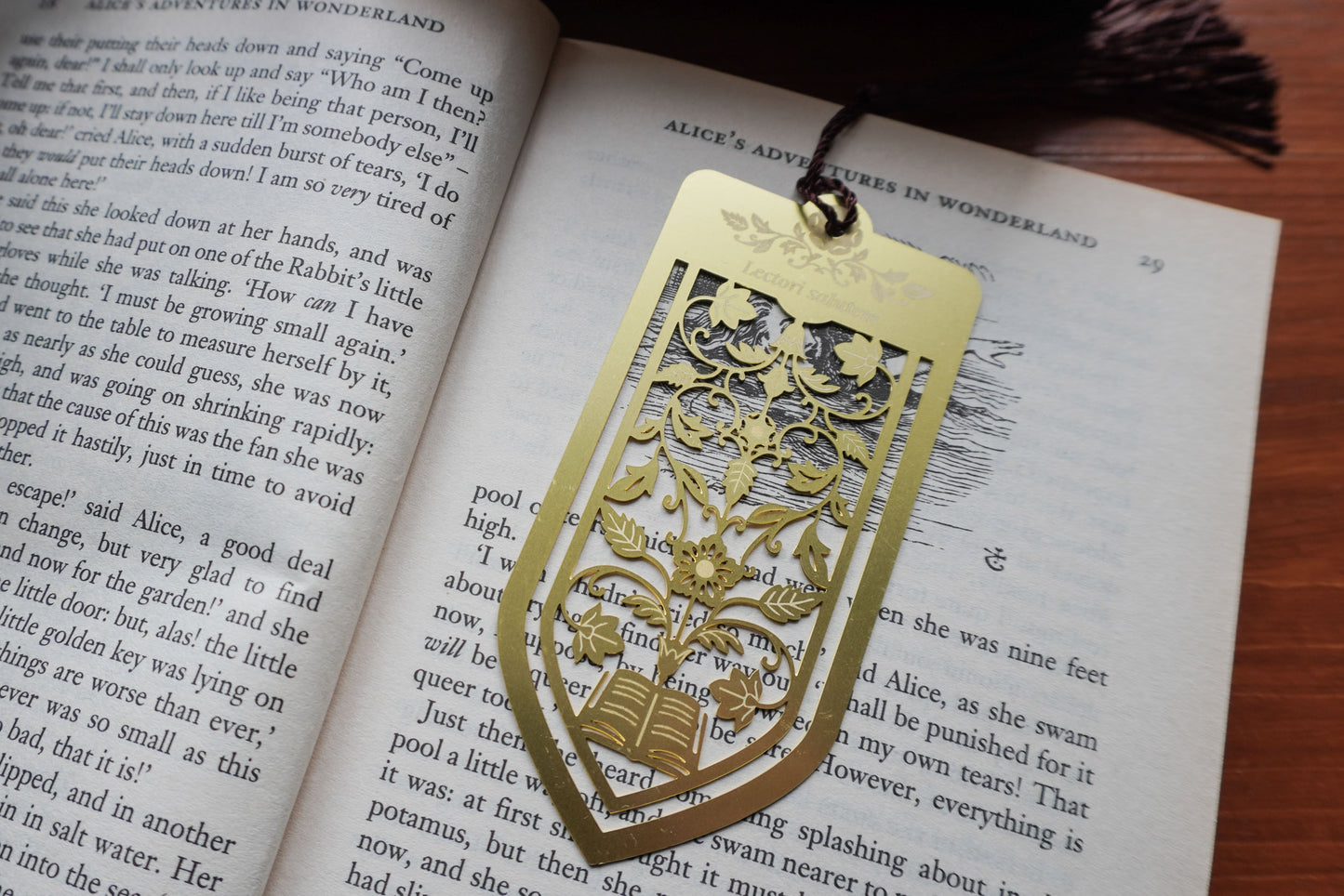 Brass Bookmark for Book Lovers - The Readers Bookmark