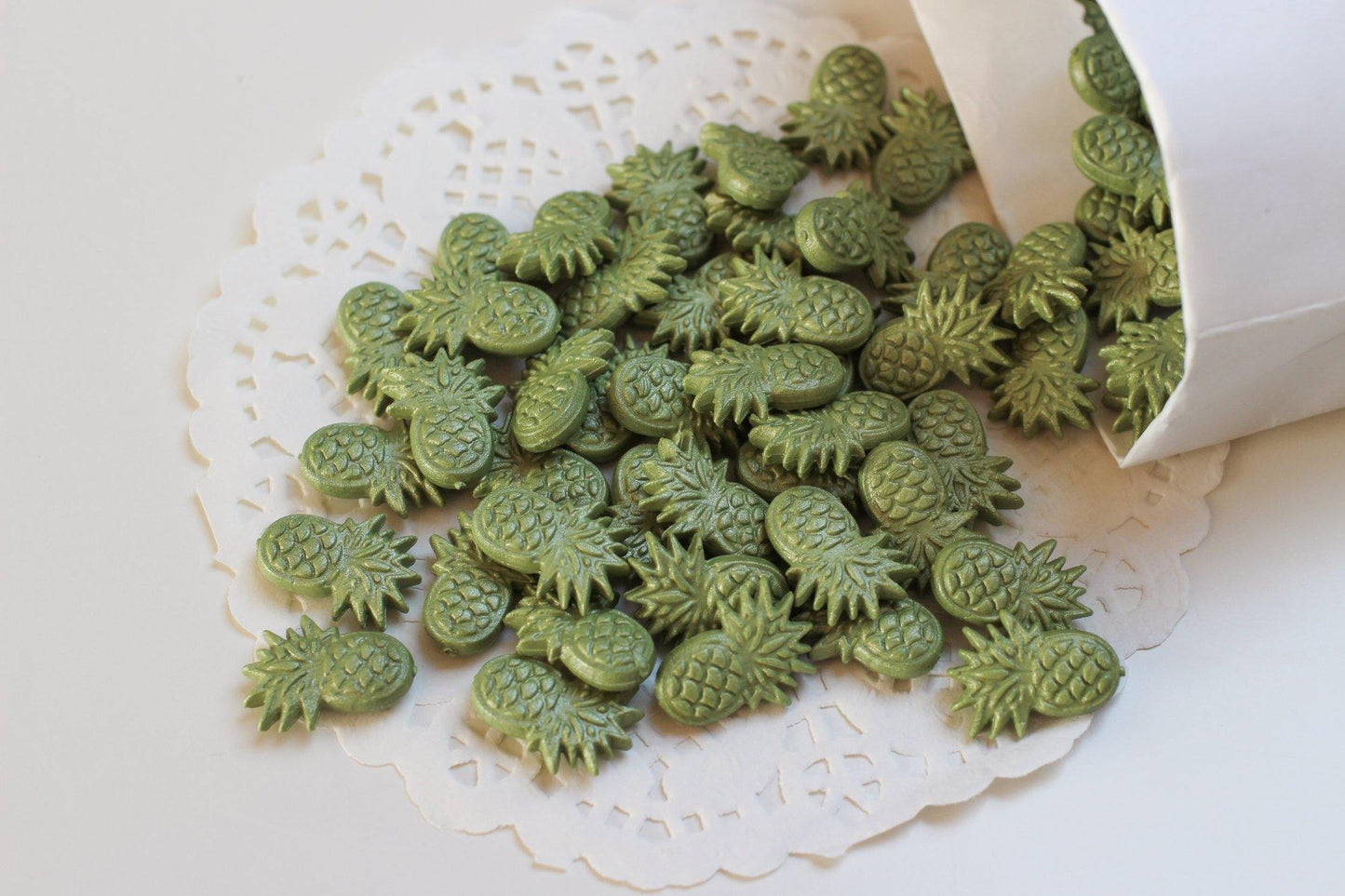 Avocado - Pineapple shaped wax - Note And Wish