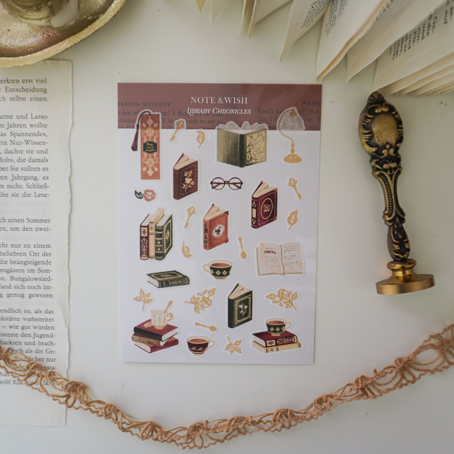 Library Chronicles Stationery Box