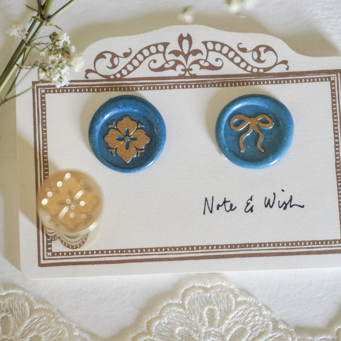 Ribbon Flower -  2 designs on 1 stamp - Mini Wax Stamp