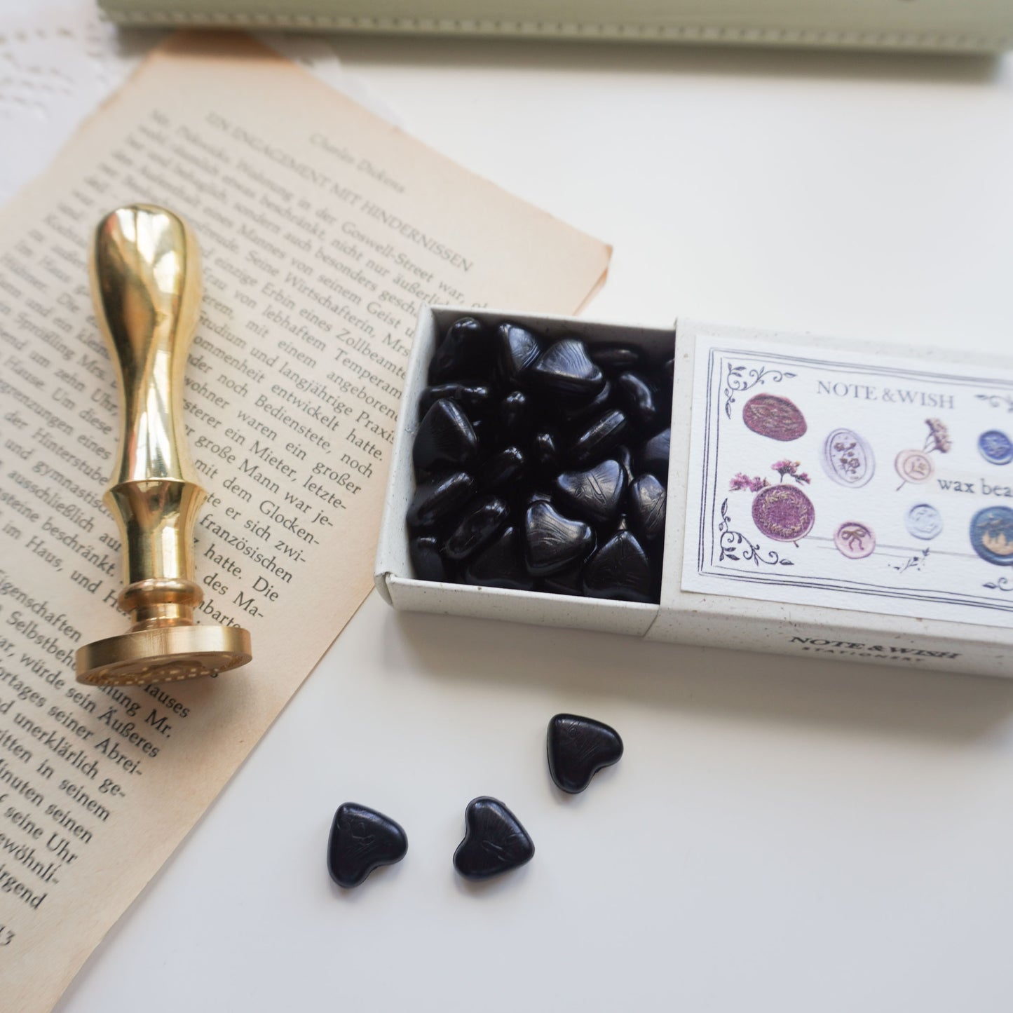 Black - Heart Shaped Wax