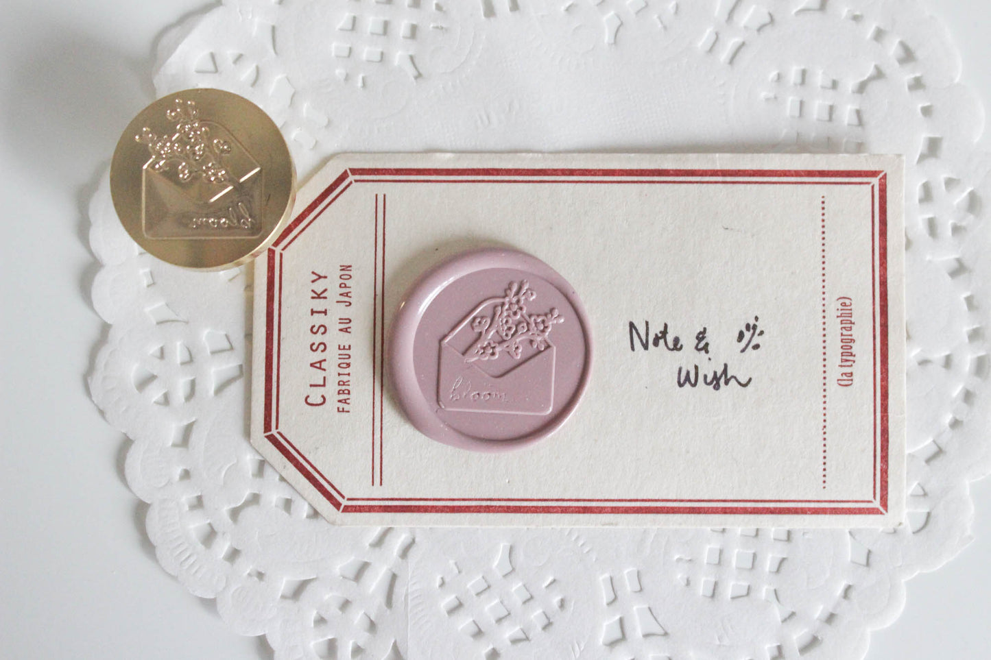 Bloom Envelope