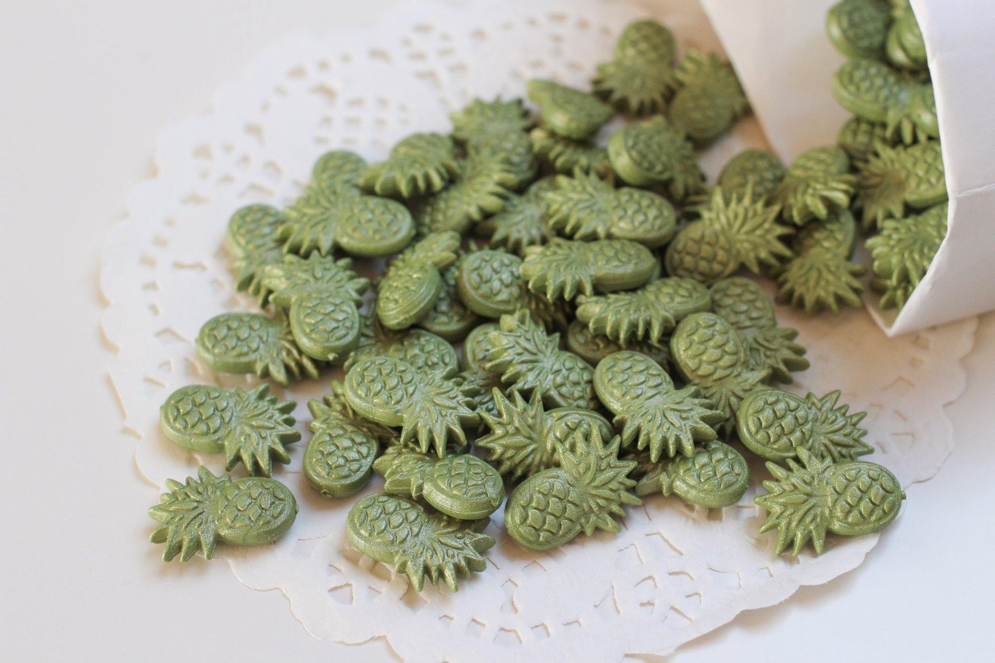 Avocado - Pineapple shaped wax - Note And Wish 