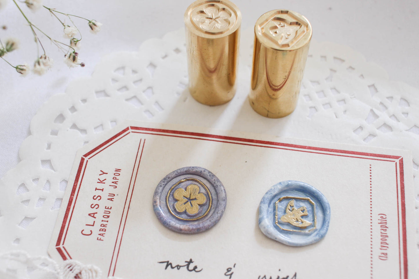 Crescent Moon Wreath and Sakura Songbird,  2 designs on 1 stamp